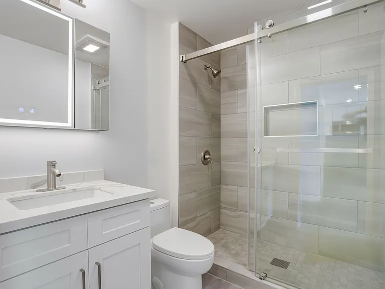 501 N. Ditmar — Photo 23