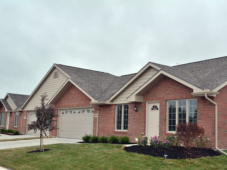 1st image of 864 Hickory Hl
