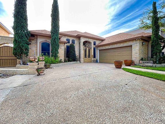 4th image of 6610 Grande Bay Dr
