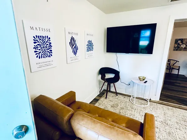 405 Cedar Lane Rd, Greenville, SC