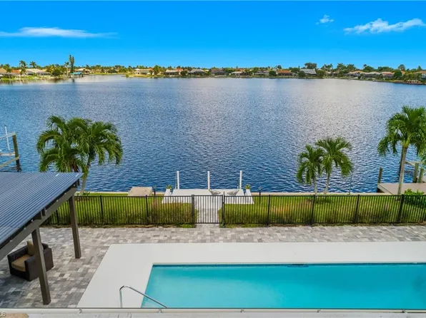 5015 Skyline BLVD, CAPE CORAL, FL 33914