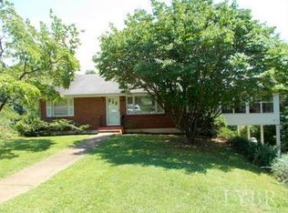 323 11th St, Altavista, VA 24517