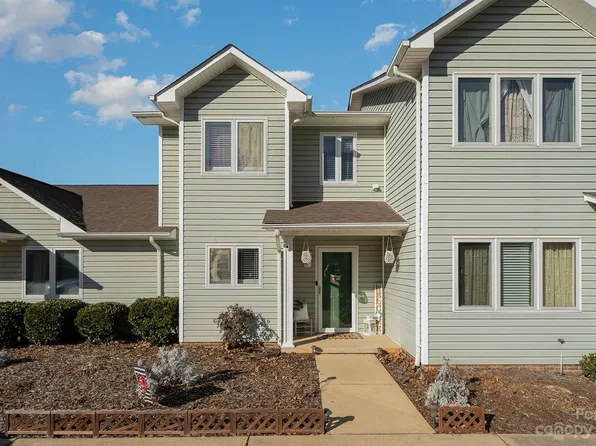 3370 White Oak Ct #E2, Claremont, NC 28610