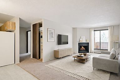 2nd image of 1505 McKercher Dr #4