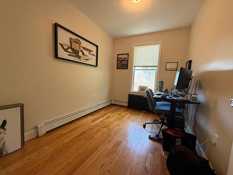 159 Marion St #3 — Photo 9