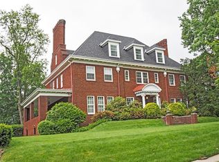 6432 Beacon St, Pittsburgh, PA 15217