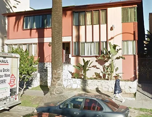 448-450 S Catalina St — Photo 2