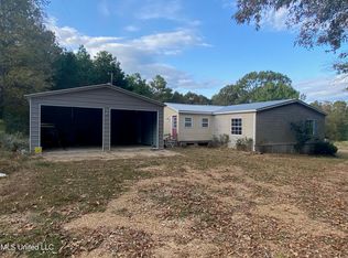 1726 Rabbit Ridge Rd, Byhalia, MS 38611