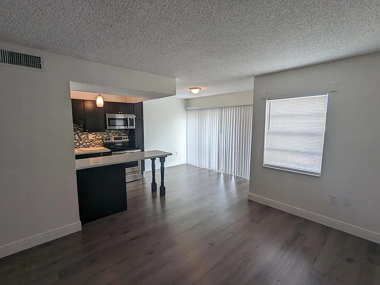 9331 SW 4th St #221 — Photo 20