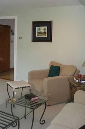 2nd image of 69 Franklin St #3