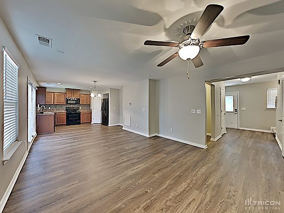 5th image of 2618 Apple Cross Ct