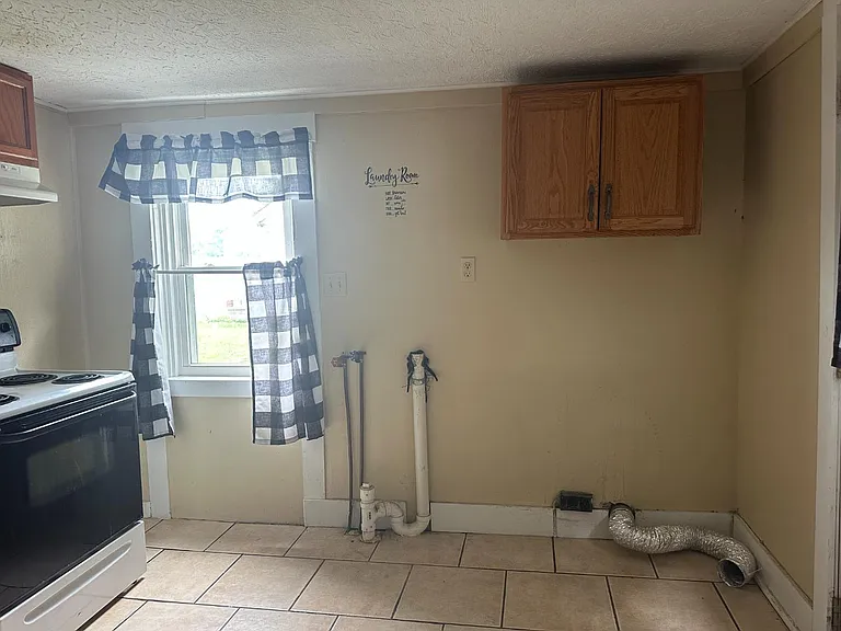 Unit Photo