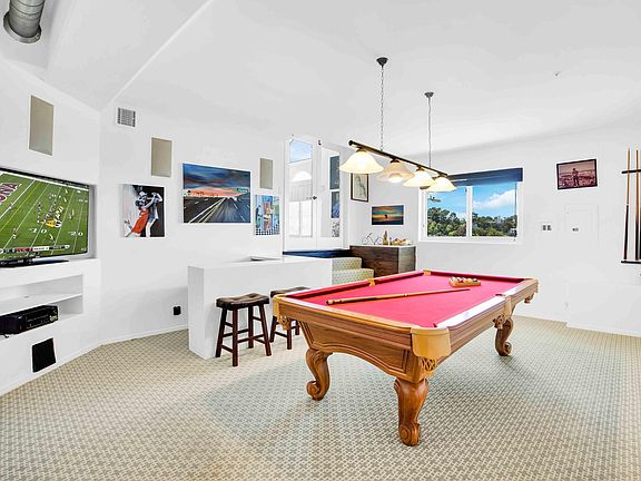 5th image of 7230 Pacific View Dr Floor 1-ID1027169P
