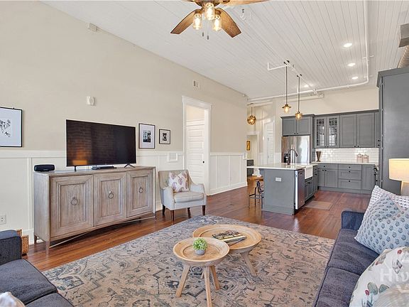 3rd image of 310 W Broughton Street #3016