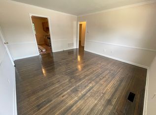 2001 Molton Ct APT 2, Vestavia, AL 35216