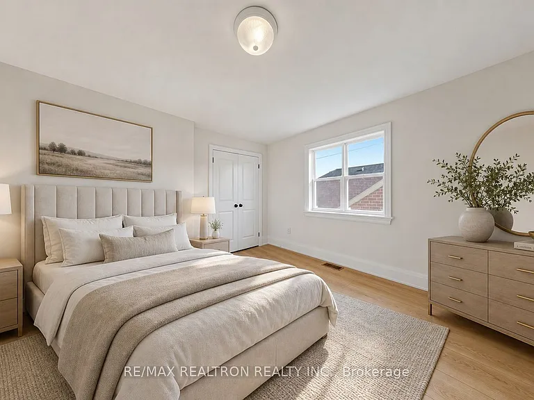 4 Braeburn St — Photo 35