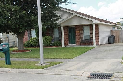 1st image of 2712 Bayou Lours Ct