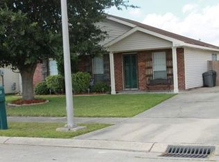 2712 Bayou Lours Ct, Marrero, LA 70072