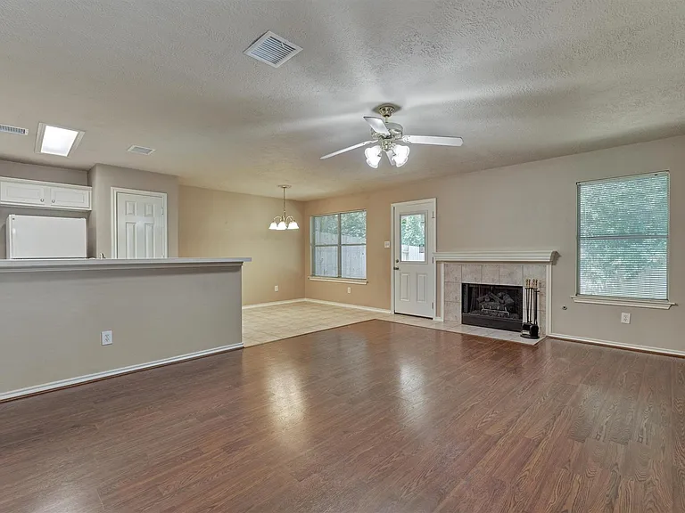 231 Blushwood Pl — Photo 7