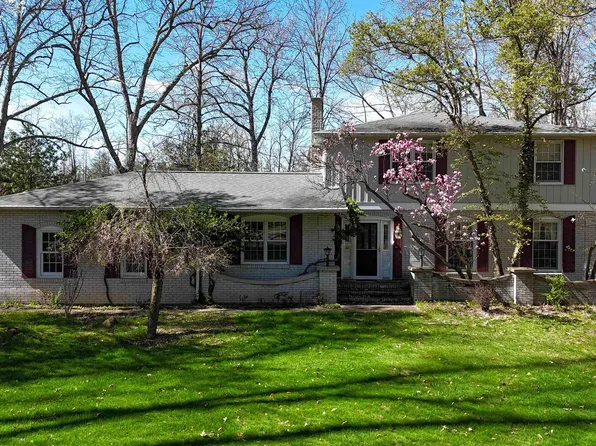 620 West Ct, Mount Pleasant, MI 48858