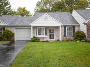 41 Greenspring Dr, Mechanicsburg, PA 17050