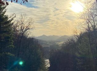 Rhea Ln, Mountain city, TN 37683