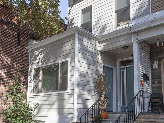 2nd image of 114 Waverly St