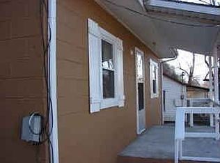 517 Cherry St, La Follette, TN 37766