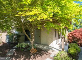 234 Ballytore Ct, Yardley, PA