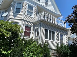 14 Stuart St, Everett, MA 02149