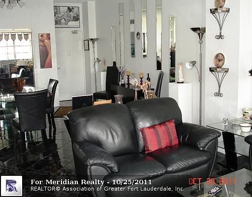 3rd image of 4250 Galt Ocean Dr #Penthouse P