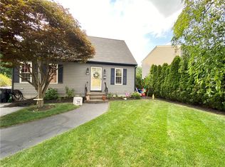 47 N Broadway, Rumford, RI 02916