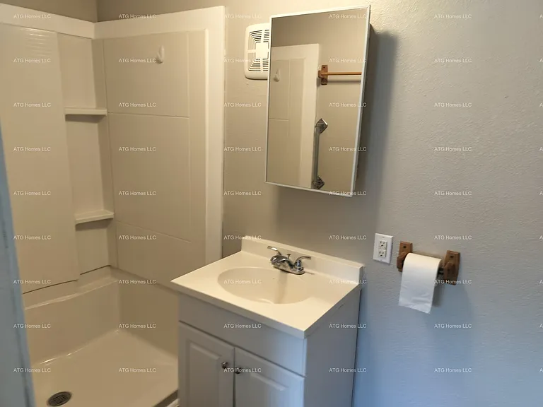 510 Parkway Dr — Photo 5