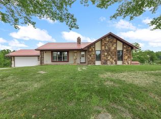 6555 Whispering Pine Rd, Harrison, AR 72601