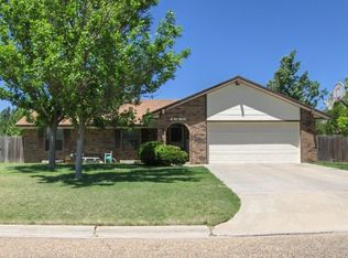 1630 Mohawk Trl, Dalhart, TX 79022