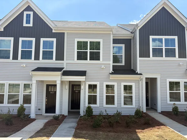 5861 Tuckaseegee Rd, Charlotte, NC 28208
