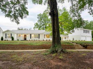 1003 E 2nd St, Tuscumbia, AL 35674