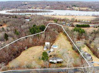 300 Walkley Hill Rd, Haddam, CT 06438