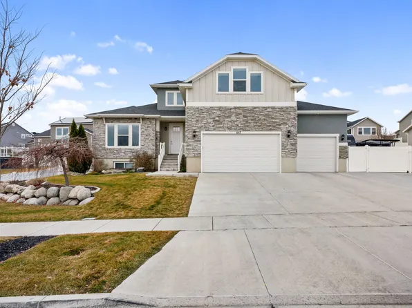641 N Pinnacle Ln, Saratoga Springs, UT 84045