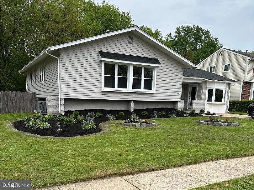 1st image of 120 Canterbury Rd