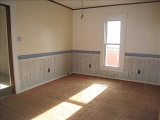 4th image of 533 W North St