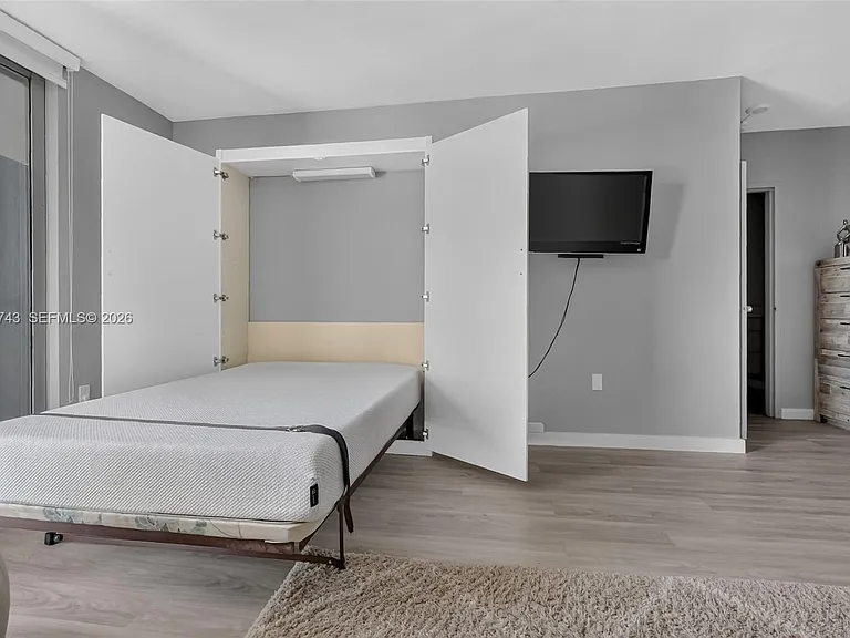 800 West Ave #533 — Photo 20