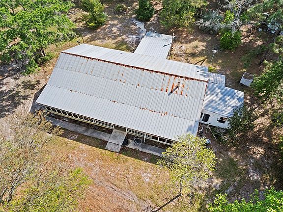 5th image of 1234 Bennett Rd