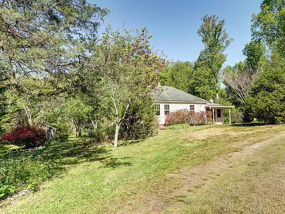 48th image of 1421 Arrington Rd