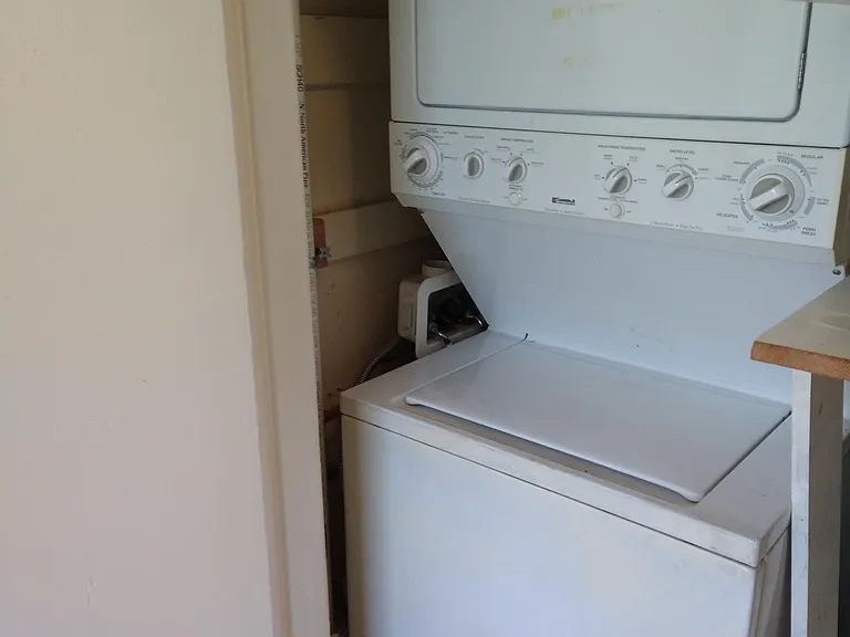 4600 Vine St — Photo 13