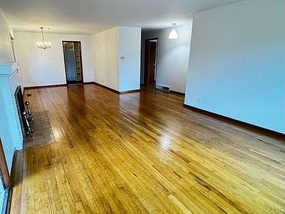 4th image of 6536 20th Ave NW #6536