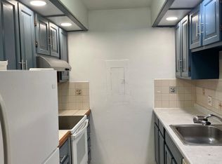 12611 SE 30th St APT 2, Bellevue, WA 98005