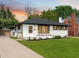 20215 Damman St, Harper Woods, MI