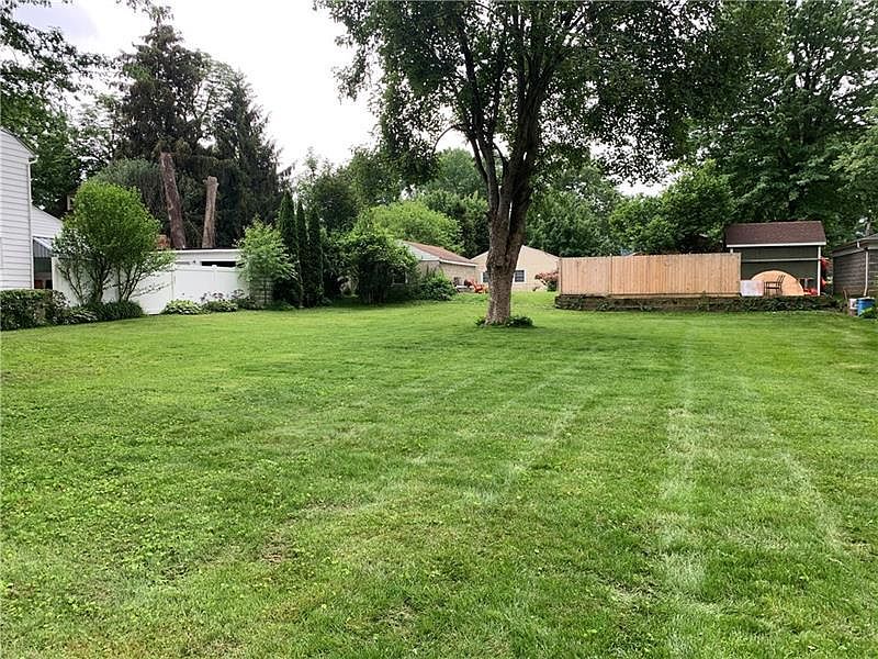 2nd image of 802-132 Watson Dr