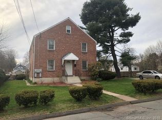 7 Upton St, Windsor, CT 06095